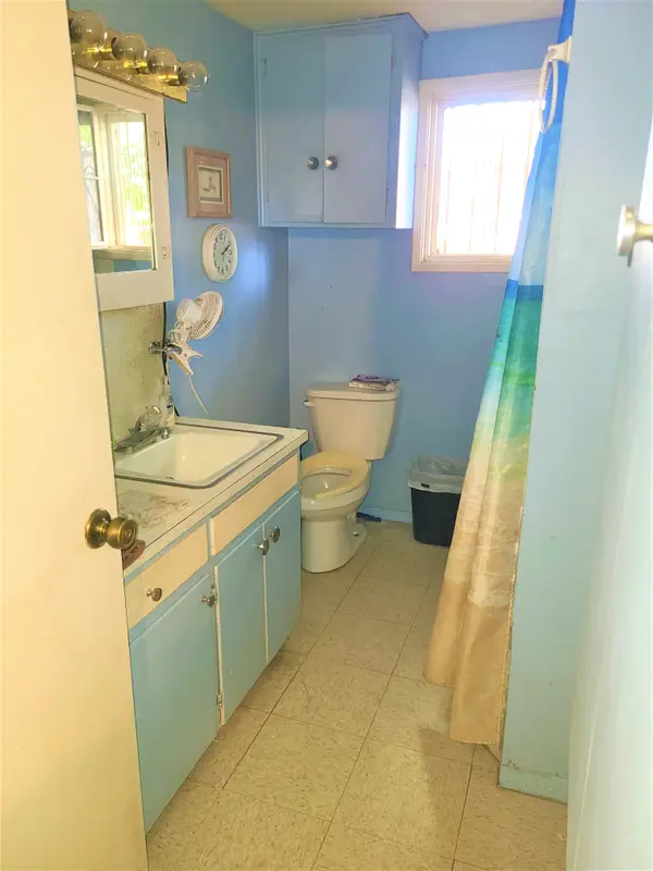 2934 W Almeria Rd, Phoenix, AZ 85009