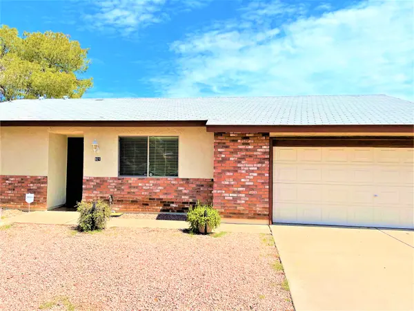 921 Leisure World, Mesa, AZ 85206