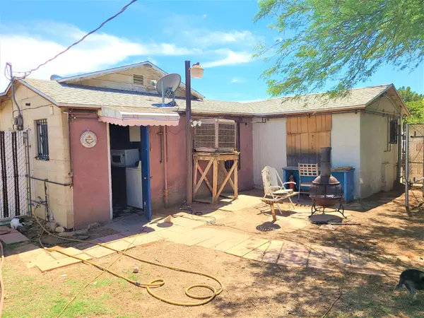 2934 W Almeria Rd, Phoenix, AZ 85009