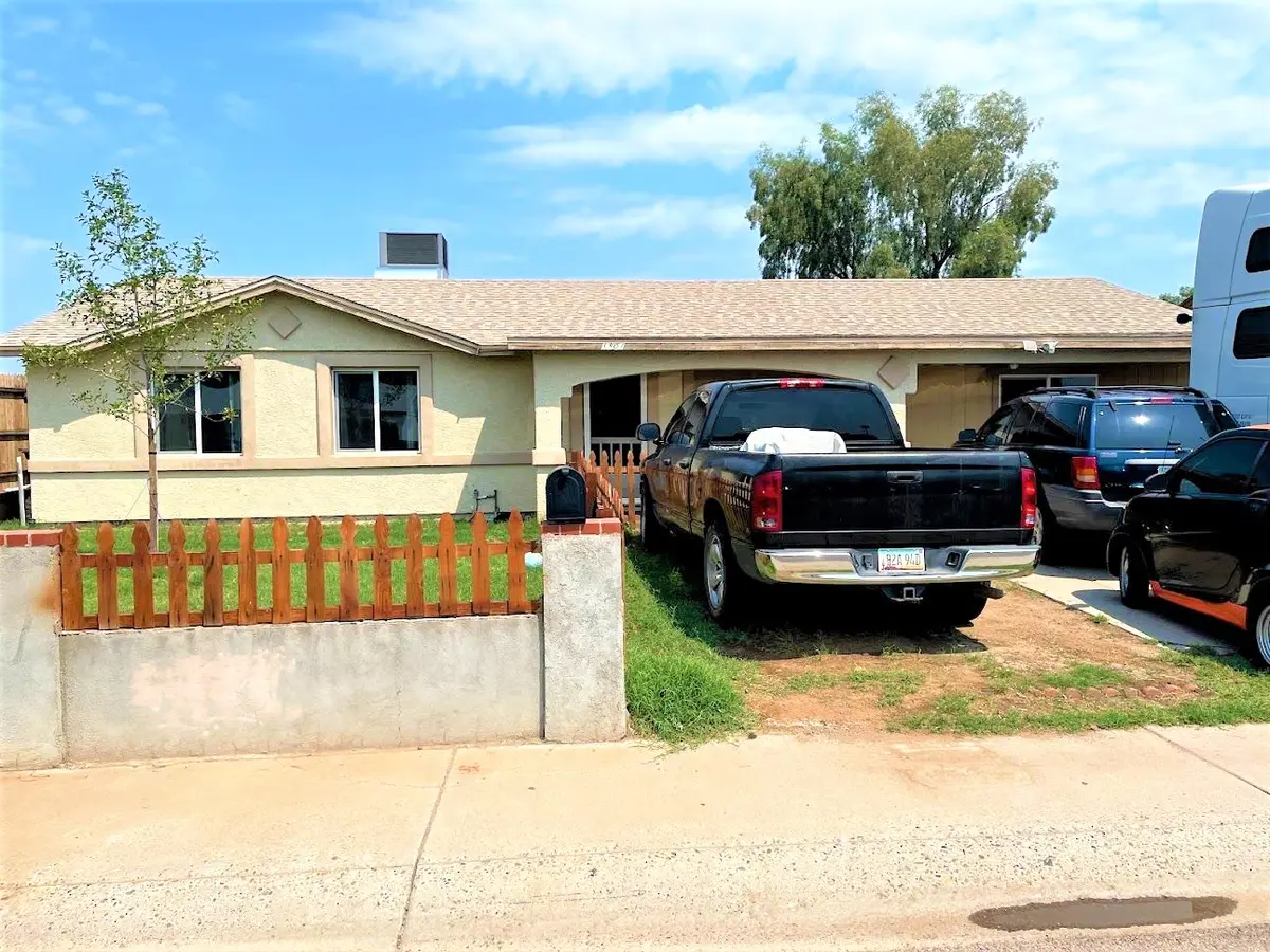 1807 N 73rd Dr, Phoenix, AZ 85035