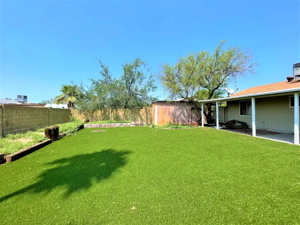 654 N 97th St, Mesa, AZ 85207