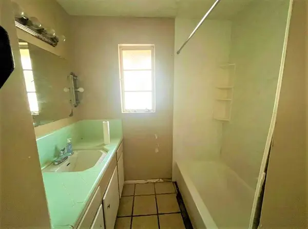 3022 E Whitton Ave, Phoenix, AZ 85016