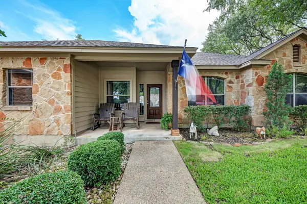 101 Creek Dr, Georgetown, TX 78628