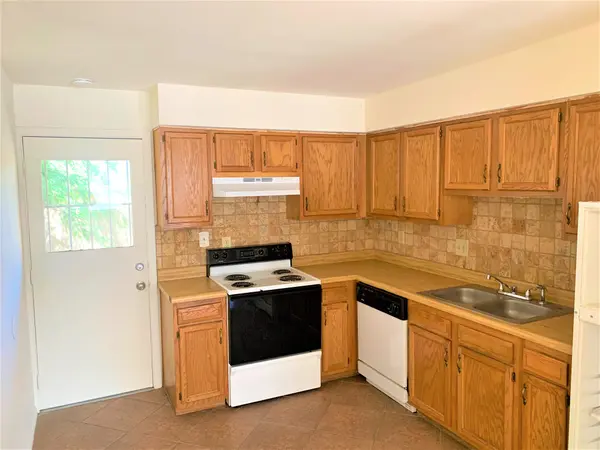 5323 N 19th Ave #30, Phoenix, AZ 85015