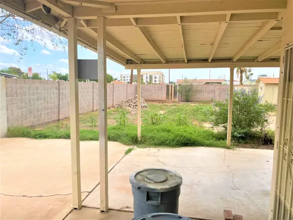 2093 E Don Carlos Ave, Tempe, AZ 85281