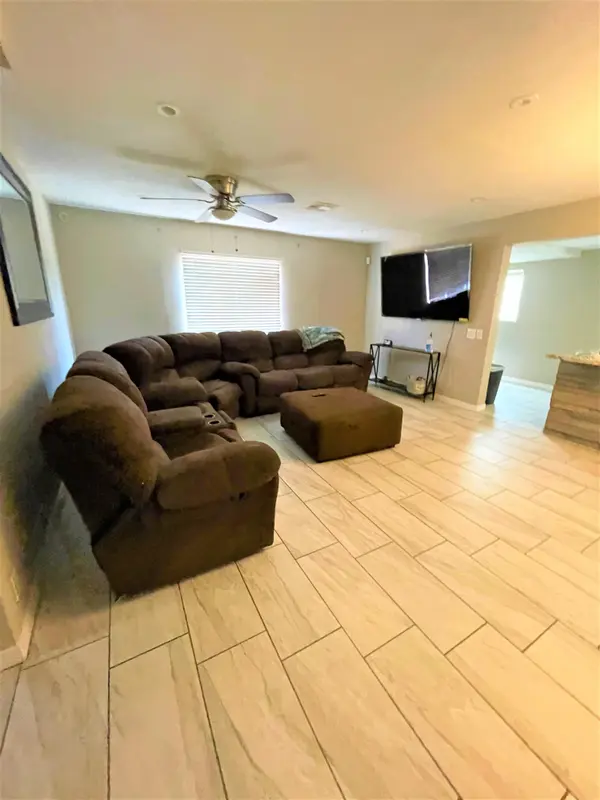 10644 N 15th Ave, Phoenix, AZ 85029