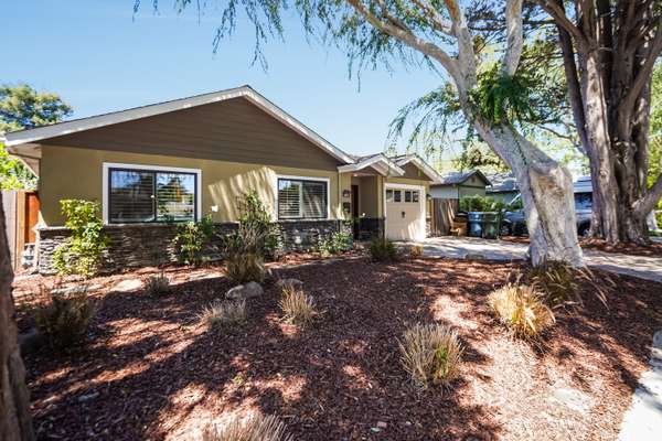907 Clara Dr, Palo Alto, CA 94303