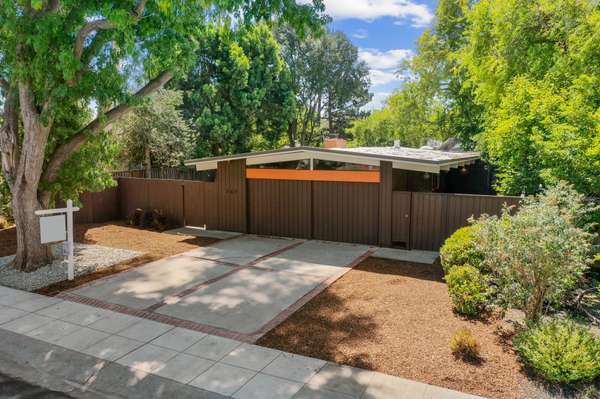 767 Montrose Ave, Palo Alto, CA 94303