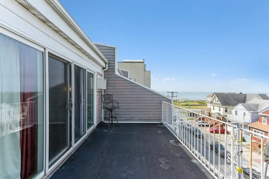 134 Beach 92nd St Rockaway Beach #3C, Ny 11693,