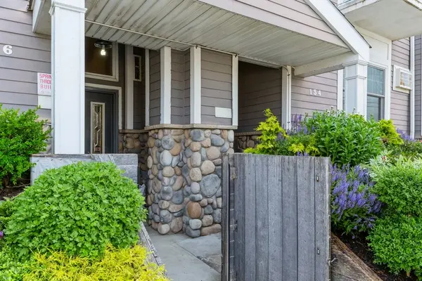 134 Beach 92nd St Rockaway Beach #3C, Ny 11693,