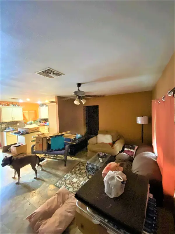 15002 N 32nd Dr, Phoenix, AZ 85053