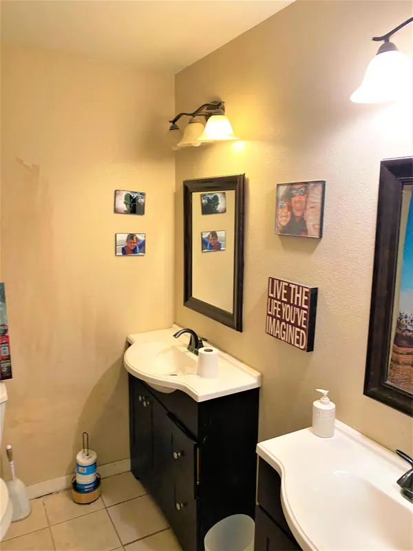 716 W Palomino Dr, Chandler, AZ 85225