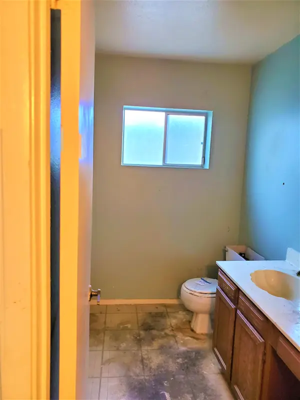 13824 N 52nd Ave, Glendale, AZ 85306
