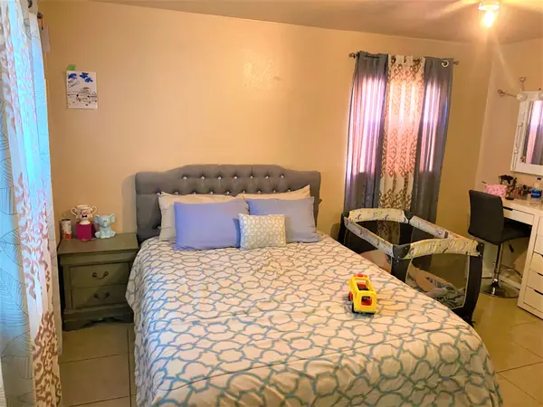 5337 W Northview Ave, Glendale, AZ 85301