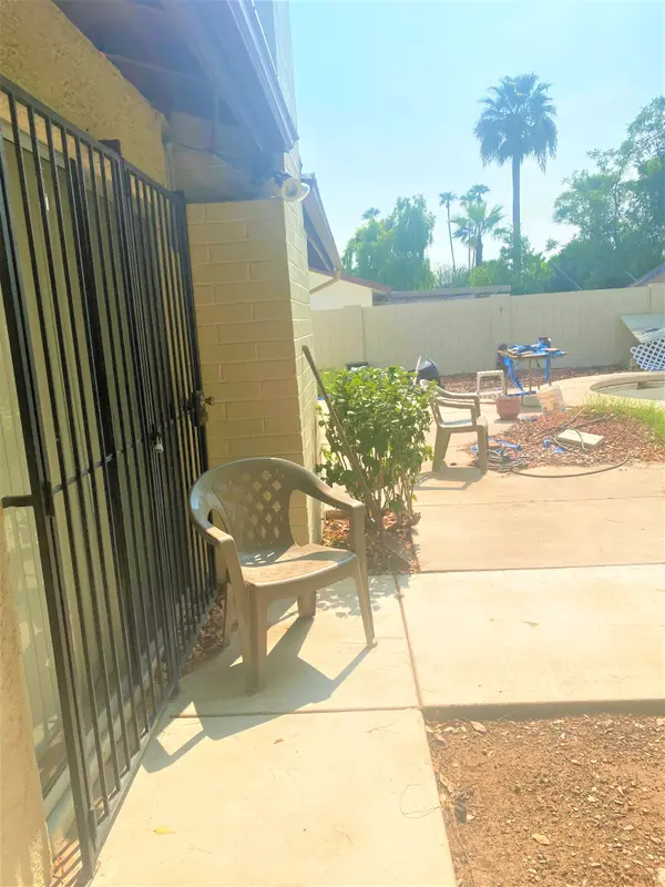 2627 E Cholla St, Phoenix, AZ 85028