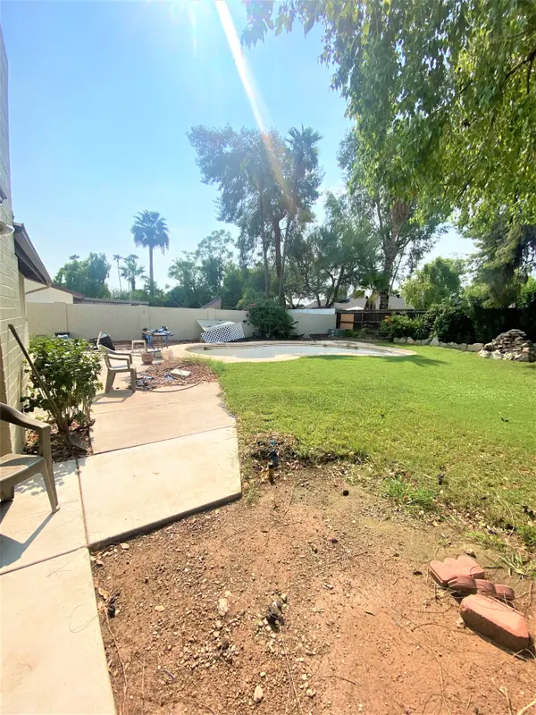 2627 E Cholla St, Phoenix, AZ 85028