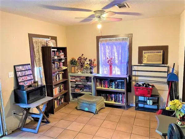 380 N 20th Dr, Phoenix, AZ 85009
