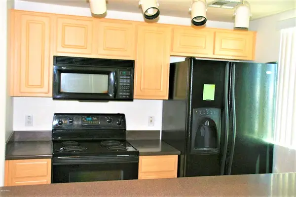 410 W 1st St #104, Tempe, AZ 85281
