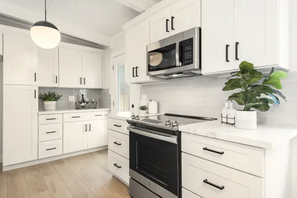 571 N Eden Ave, Sunnyvale, CA 94085