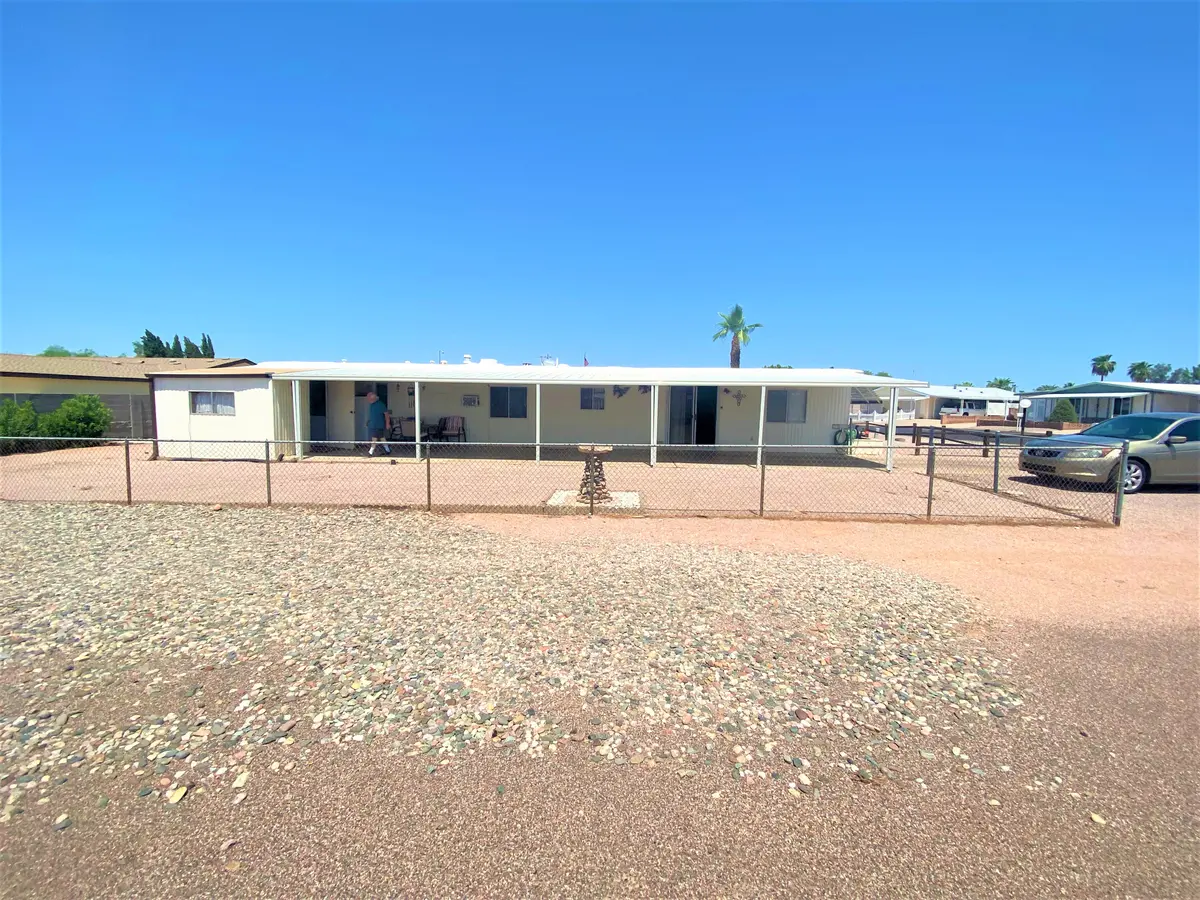 9047 E Ellasar Ave, Mesa, AZ 85208