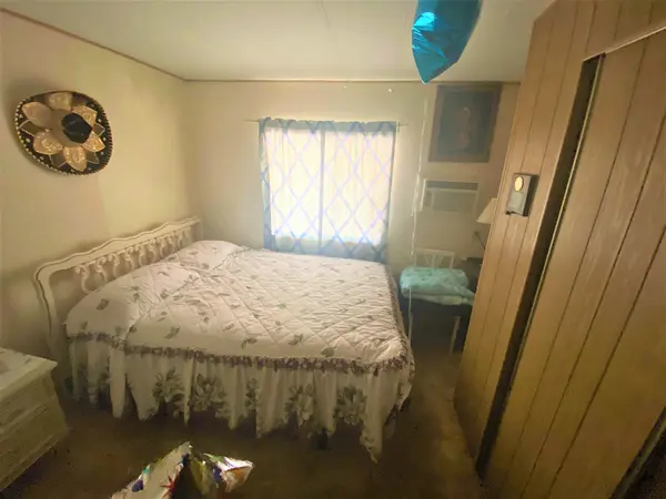 9047 E Ellasar Ave, Mesa, AZ 85208