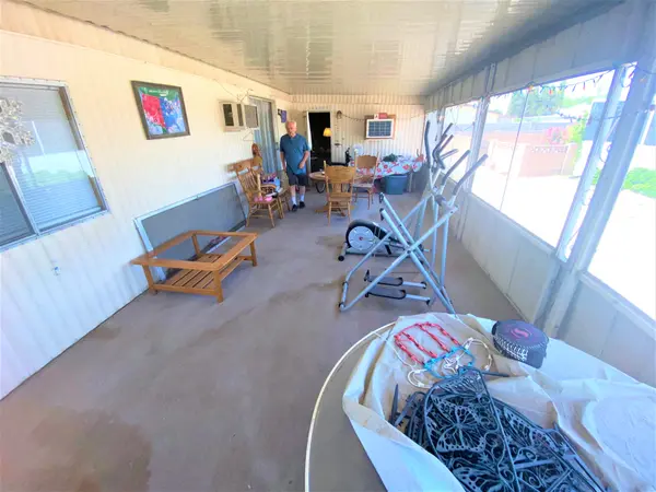 9047 E Ellasar Ave, Mesa, AZ 85208