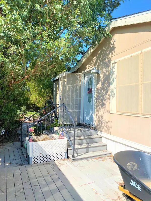 456 E Lynwood St, Mesa, AZ 85203