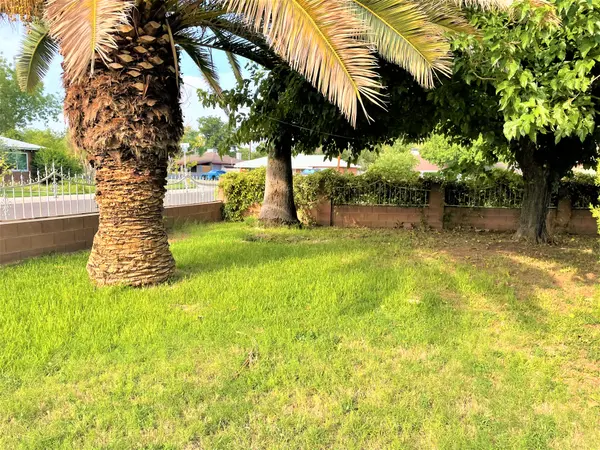 1819 W Rovey Ave, Phoenix, AZ 85015
