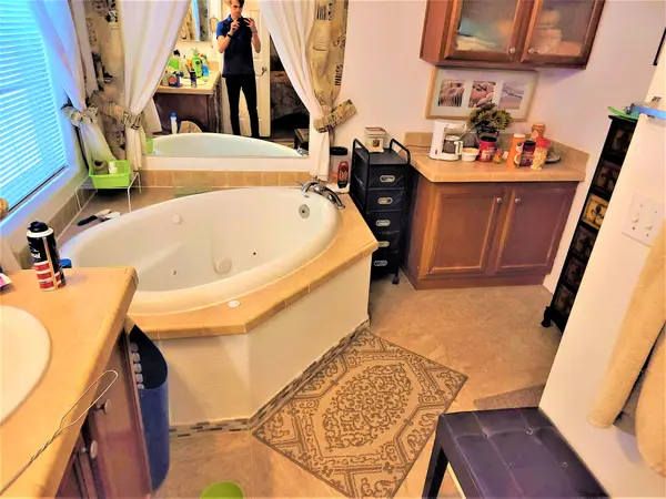 1355 W 4th Ave, Apache Junction, AZ 85120