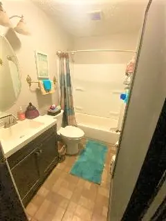 6226 N 47th Ave, Glendale, AZ 85301