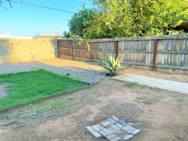 1605 S Farmer Ave, Tempe, AZ 85281