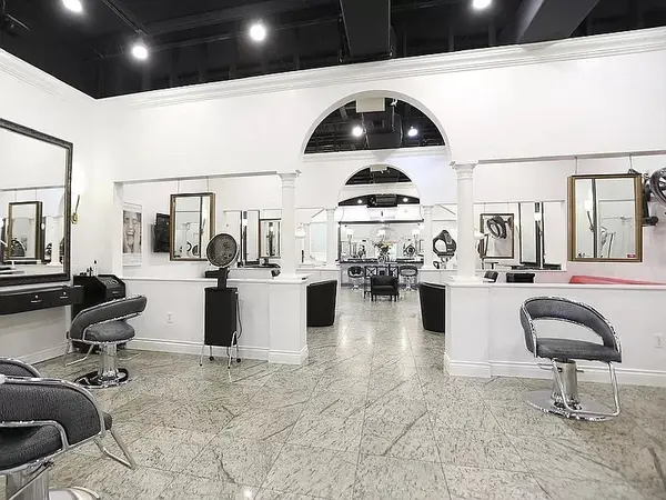520 Biltmore Way, Coral Gables, FL 33134