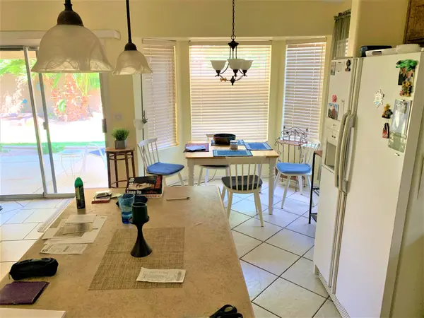 450 W Nopal Ave, Mesa, AZ 85210