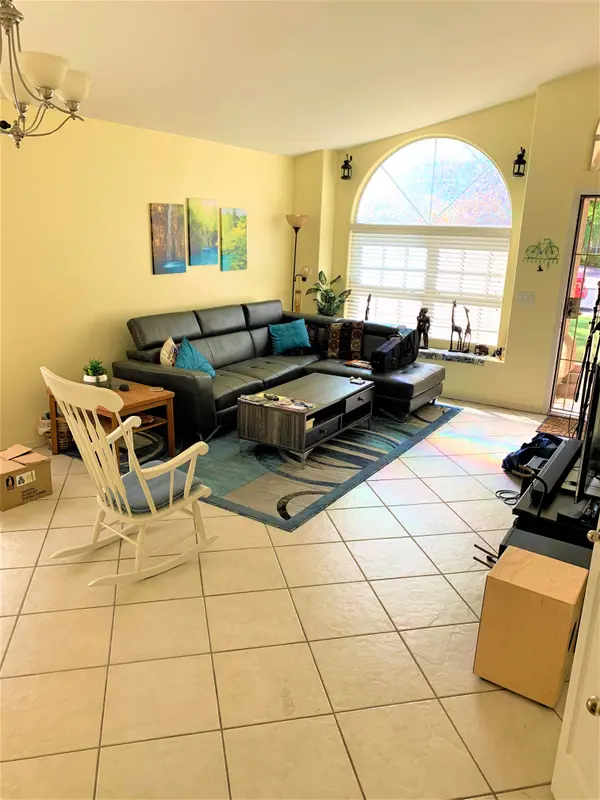 450 W Nopal Ave, Mesa, AZ 85210