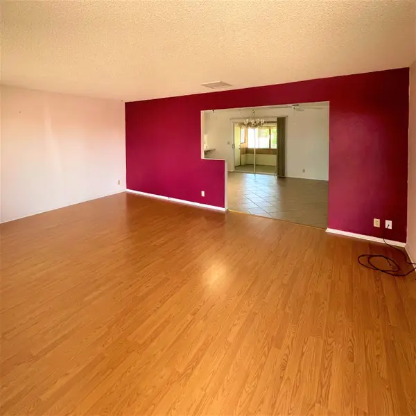 1049 S Roanoke, Mesa, AZ 85206