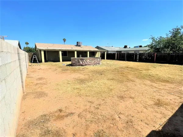 1826 N 73rd Ave, Phoenix, AZ 85035