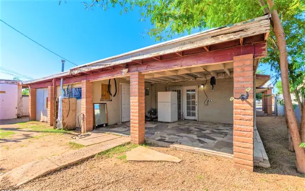 2915 W McKinley St, Phoenix, AZ 85009