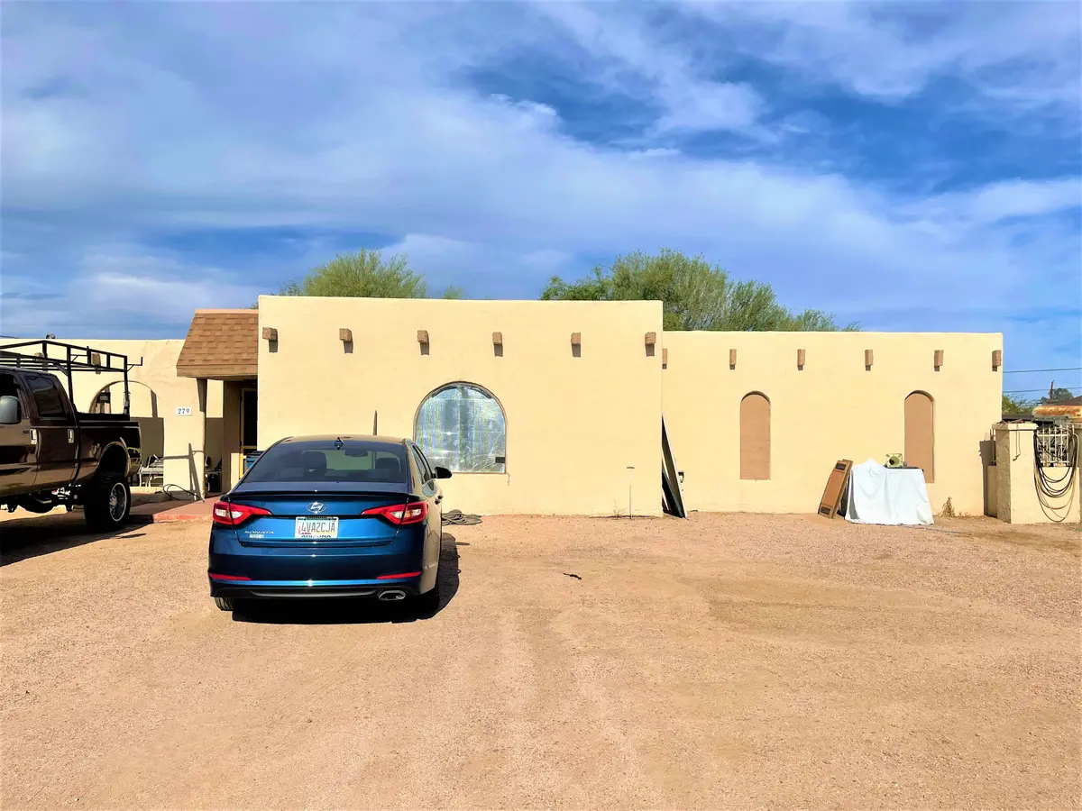279 S Grand Dr, Apache Junction, AZ 85120