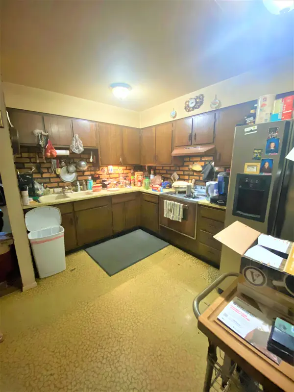 4117 W Medlock Dr, Phoenix, AZ 85019