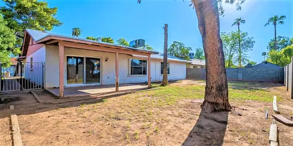 5420 W Seldon Ln, Glendale, AZ 85302