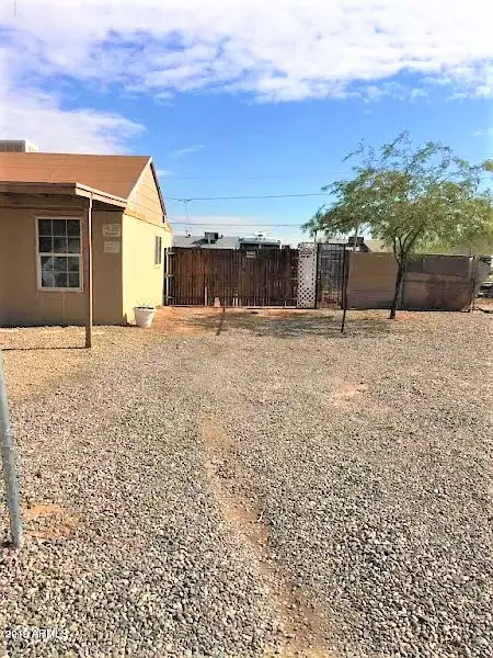 1711 S 28th Dr, Phoenix, AZ 85009