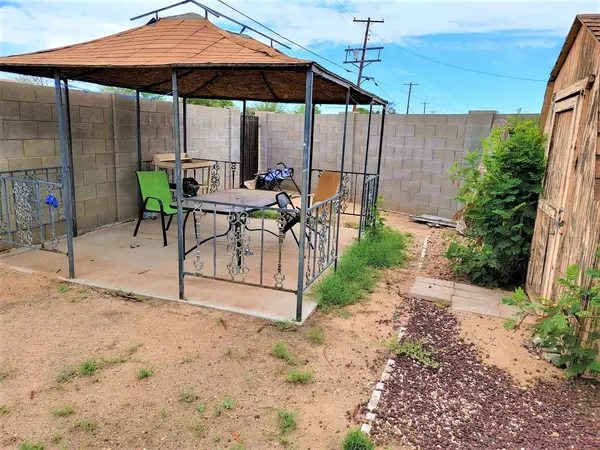 5518 S 14th Pl, Phoenix, AZ 85040
