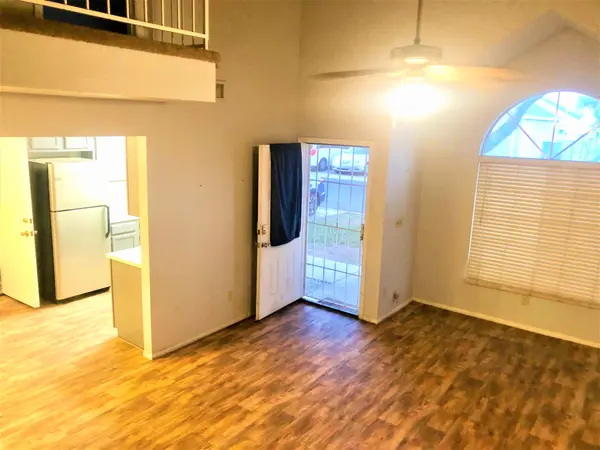 235 N 22nd Pl #555, Mesa, AZ 85213
