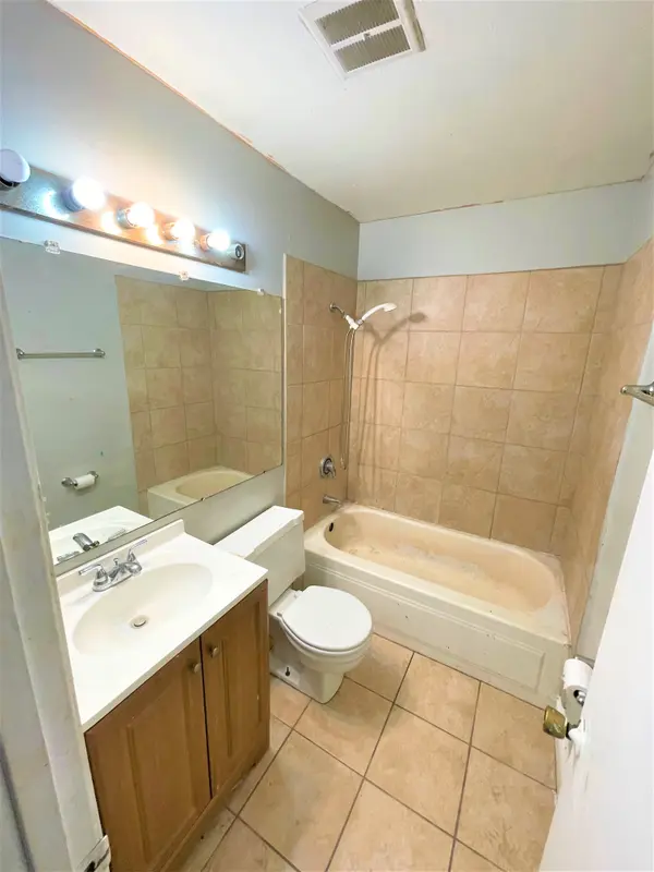 7946 W Cheery Lynn Rd, Phoenix, AZ 85033