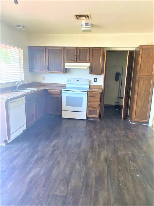 4020 S Wendler Dr, Tempe, AZ 85282
