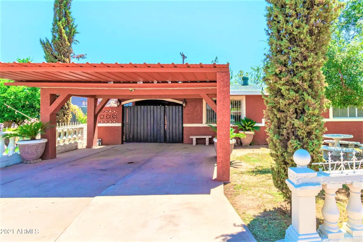 3701 E Sheridan St, Phoenix, AZ 85008