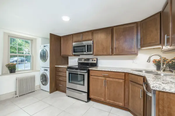 109 Manor Ave, Downingtown, PA 19335
