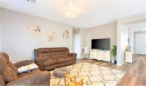 18371 W Sunrise Dr, Goodyear, AZ 85338