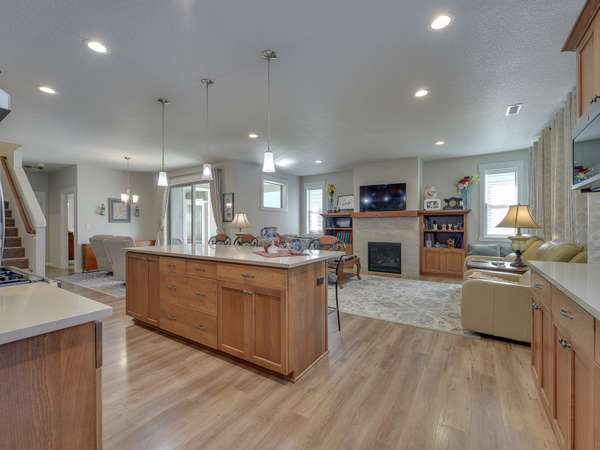 16803 NE 30th St, Vancouver, WA 98682