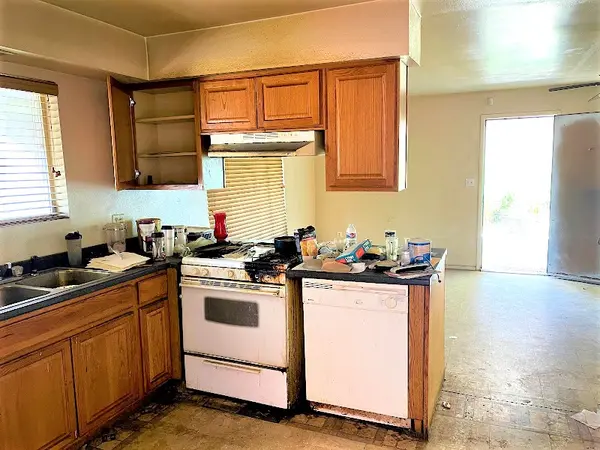 5410 W Cypress St, Phoenix, AZ 85035